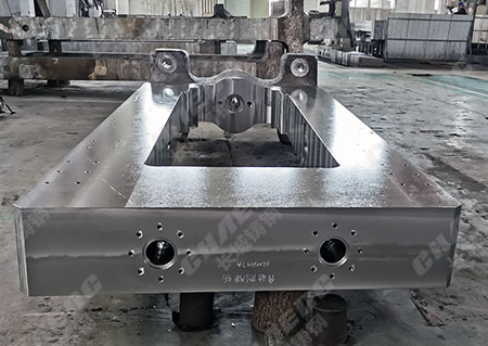 軋機(jī)牌坊大型鑄鋼件磨損嚴(yán)重是因為什么？
